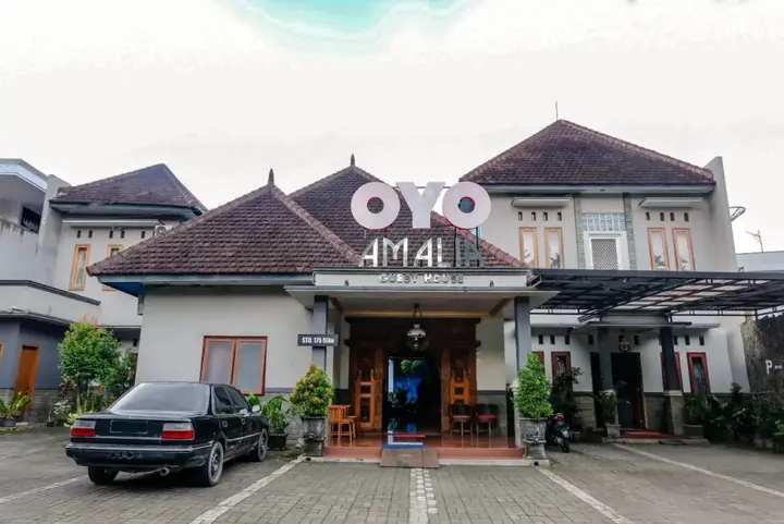 Маланг: Amalia Guest House Malang