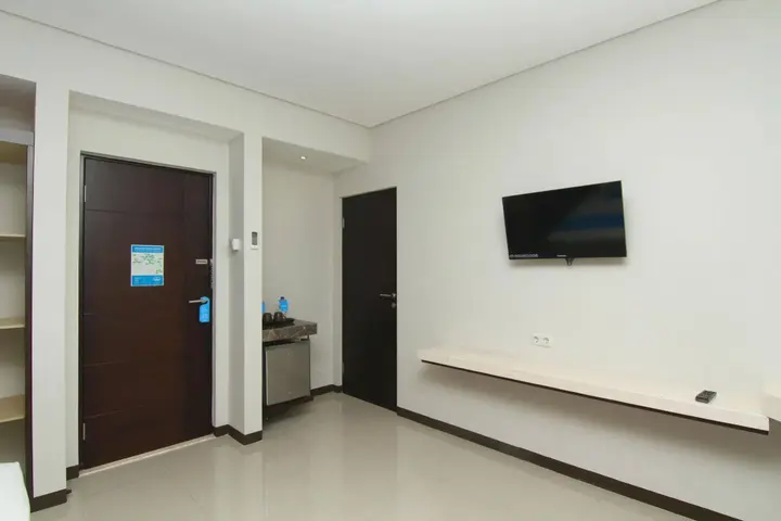 Сурабая: Airy Citraland International Surabaya