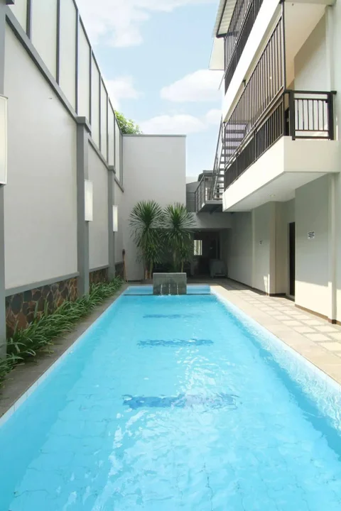 Сурабая: Airy Citraland International Surabaya