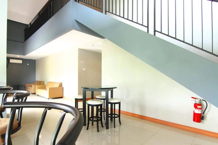 Сурабая: Airy Citraland International Surabaya