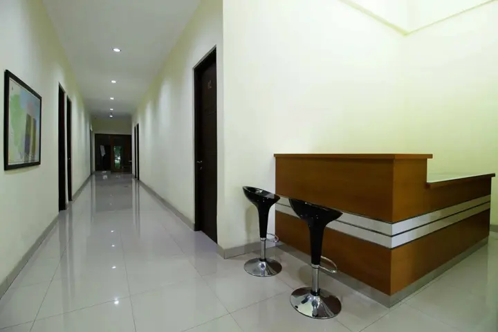 Сурабая: RedDoorz near Masjid Agung Surabaya