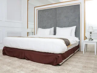 Legok: The Grantage Hotel & Sky Lounge