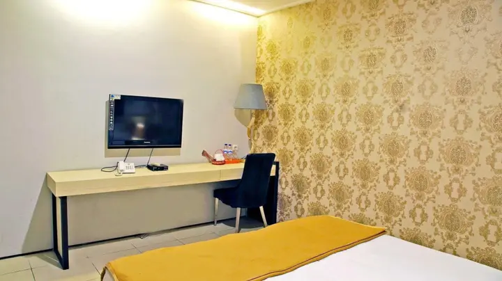 Сурабая: RedDoorz Near Ciputra World