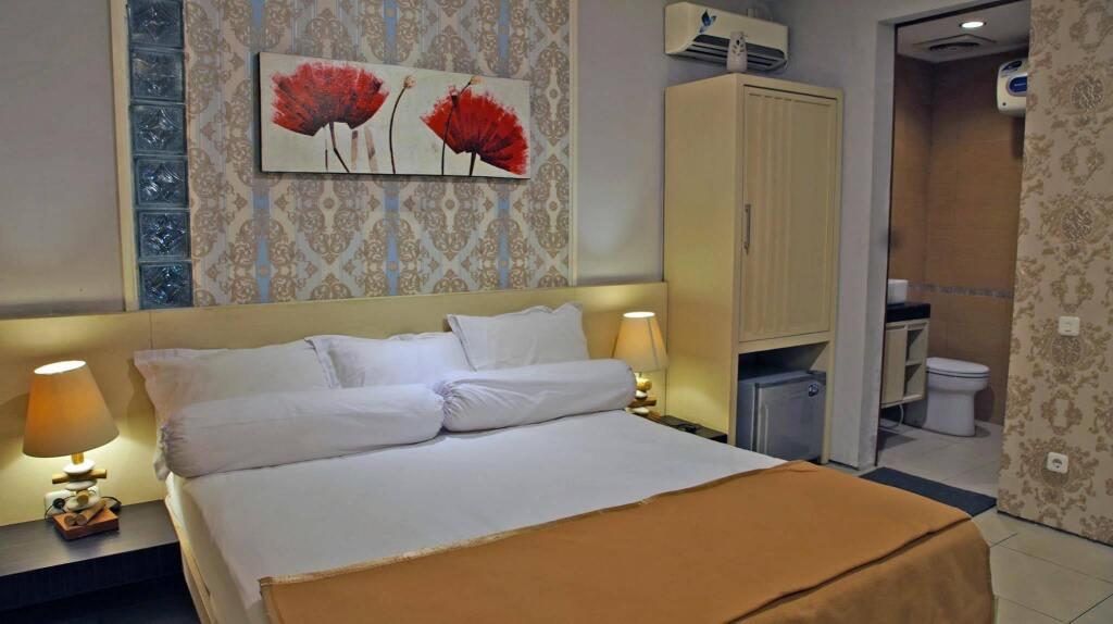 Сурабая: RedDoorz Near Ciputra World