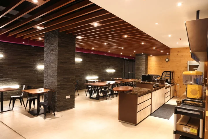 Маланг: Grand Citihub Hotel @kajoetangan