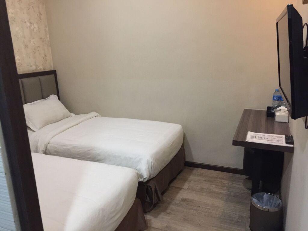 Батам: Eatern Hotel