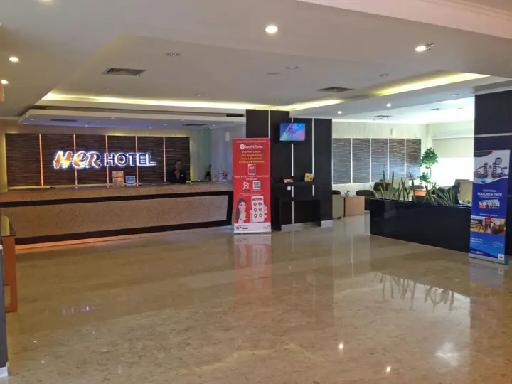 Баликпапан: Her Hotel and Trade Center Balikpapan