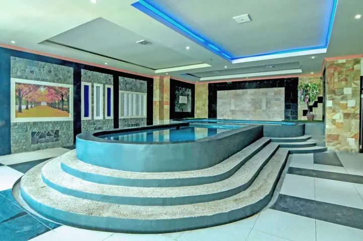 Баликпапан: Her Hotel and Trade Center Balikpapan