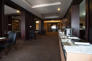 Сурабая: RedDoorz near Rungkut Industry