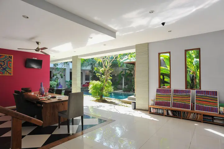 Табанан: Airy Seminyak Kerobokan Tangkuban Perahu Gang Tunjung Dua 9 Bali