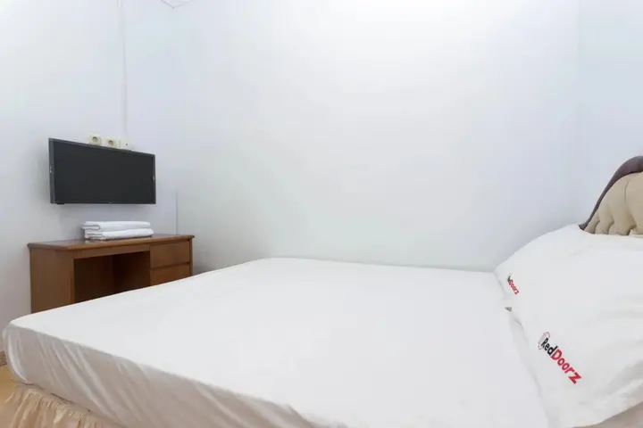 Джакарта: RedDoorz Karet Genteng Ijo