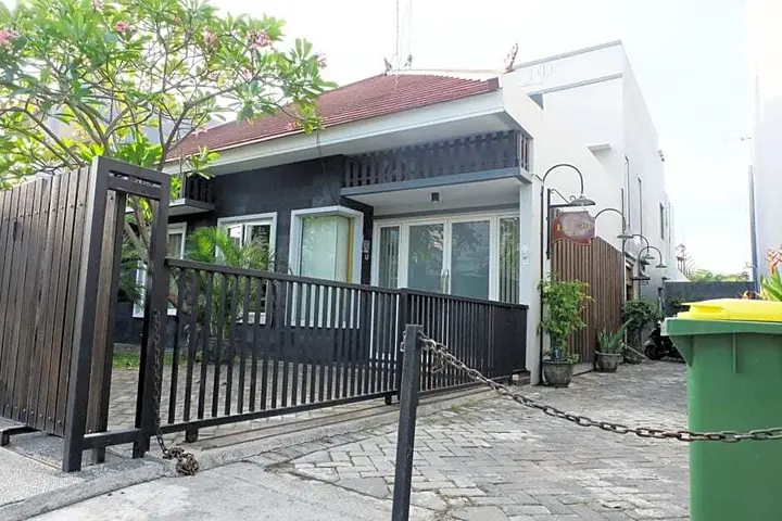 Сурабая: Anjani Bed and Breakfast
