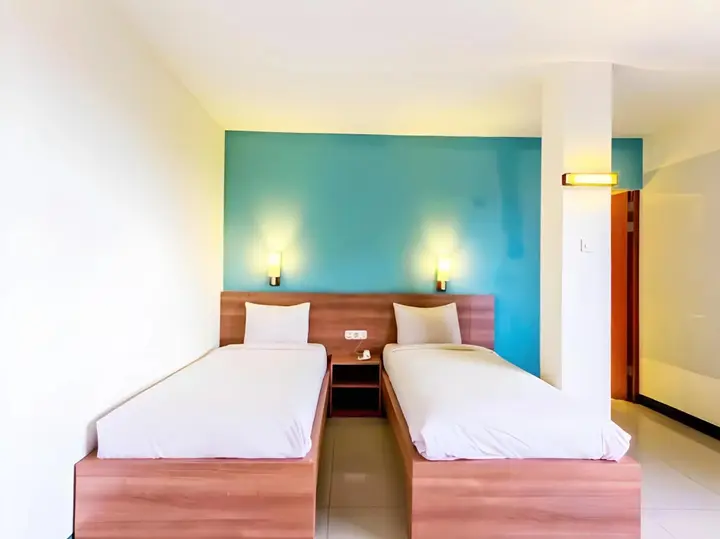 Бандунг: New Moonlight Hotel