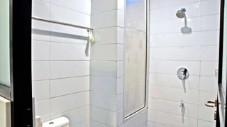 Сурабая: RedDoorz Kupang Baru
