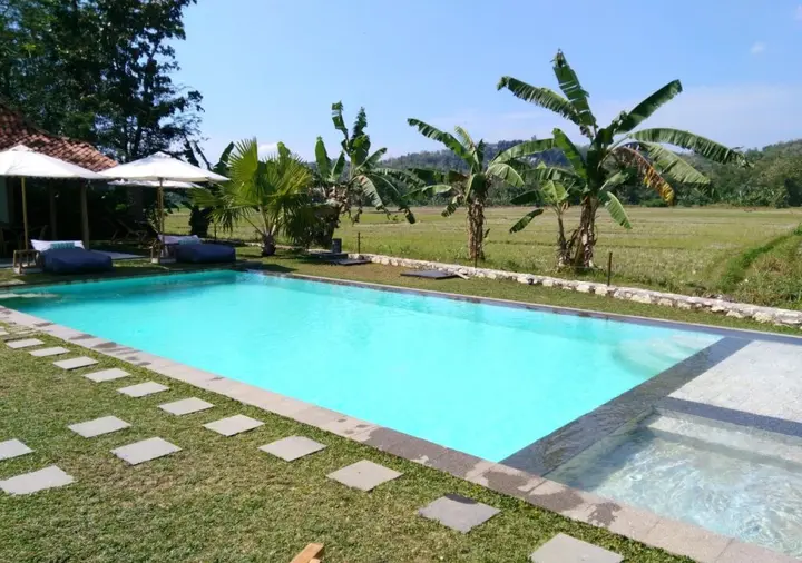 Батуретно: Blue Garden Yogyakarta