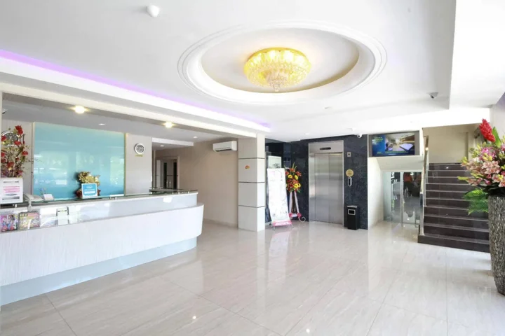 Батам: Airy Anugrah Fisabilillah Batam