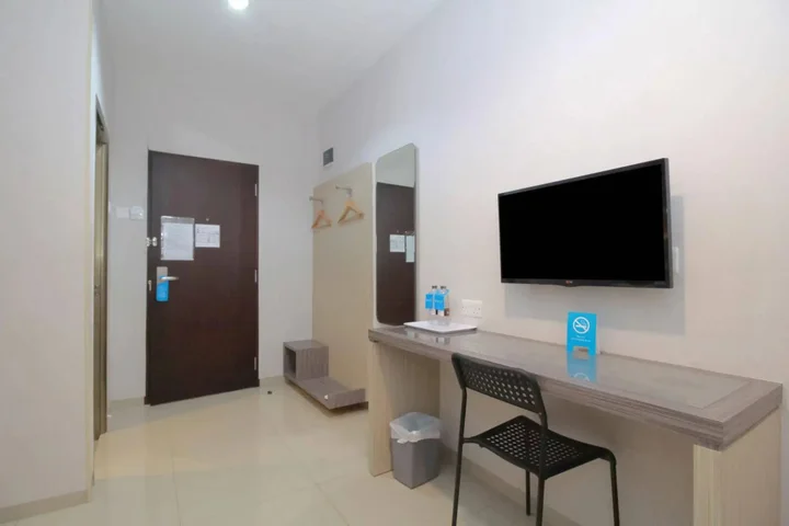 Батам: Airy Anugrah Fisabilillah Batam