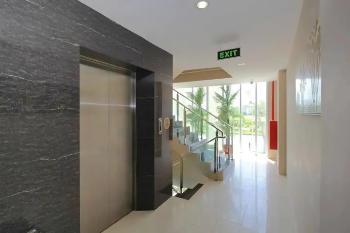 Батам: Airy Anugrah Fisabilillah Batam
