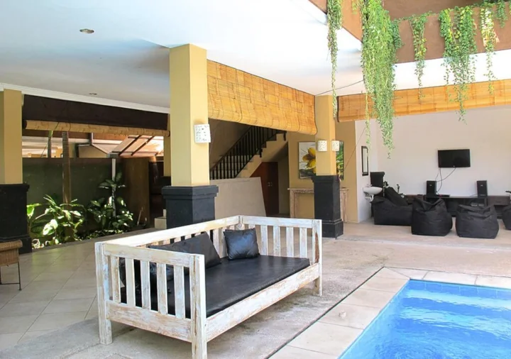 Чангу: Canggu Surf Hostel