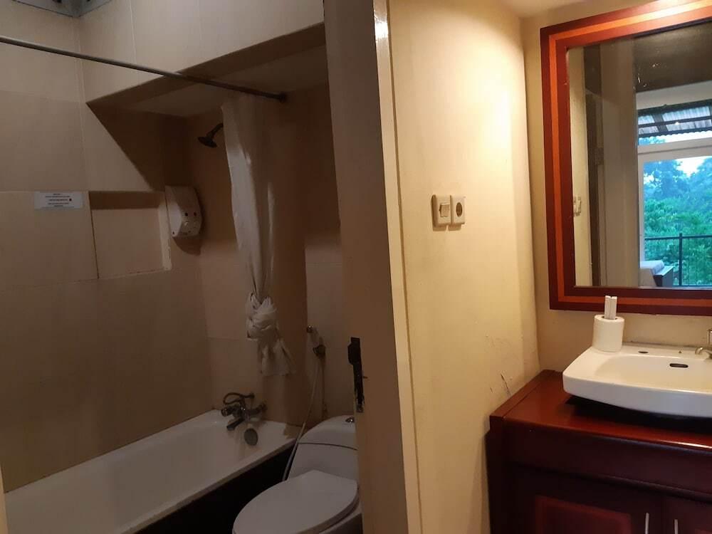 Чипанас: Talita Bukit Raya Hotel