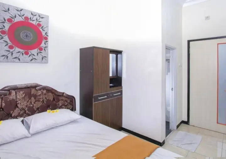 Guest House Rumah Wahidin Syariah — фото 1