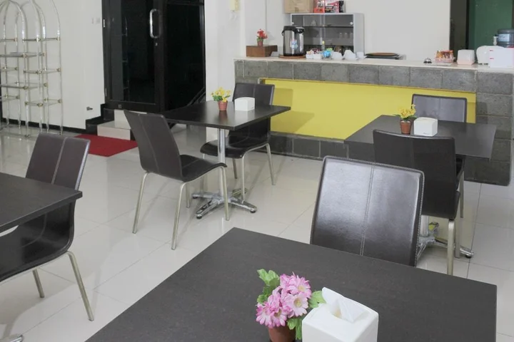 Сурабая: Airy Gubeng Kertajaya Delapan 15 Surabaya