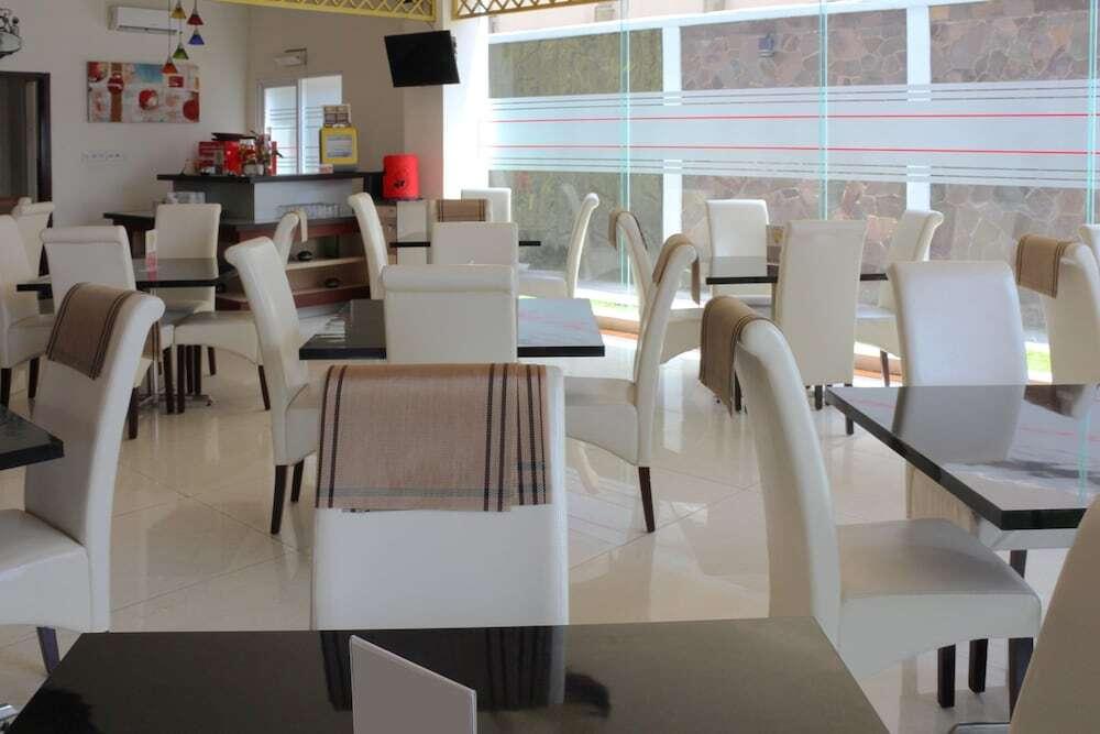 Бандунг: Airy Kiaracondong Ibrahim Adjie Bandung