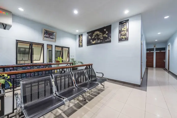 Понтианак: Airy Singkawang Tengah Salam Diman 129