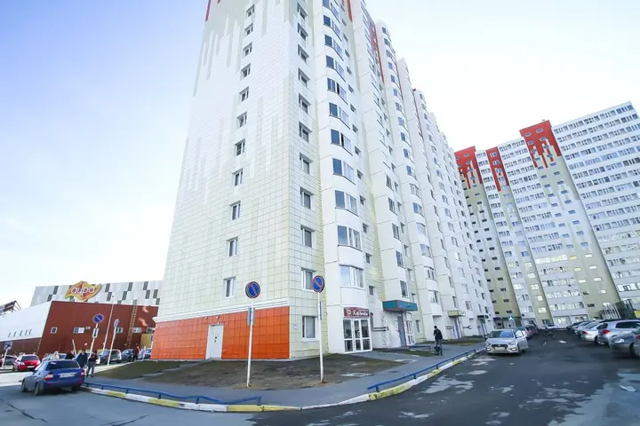 Сургут: Usoltseva 30 /463 Apartments