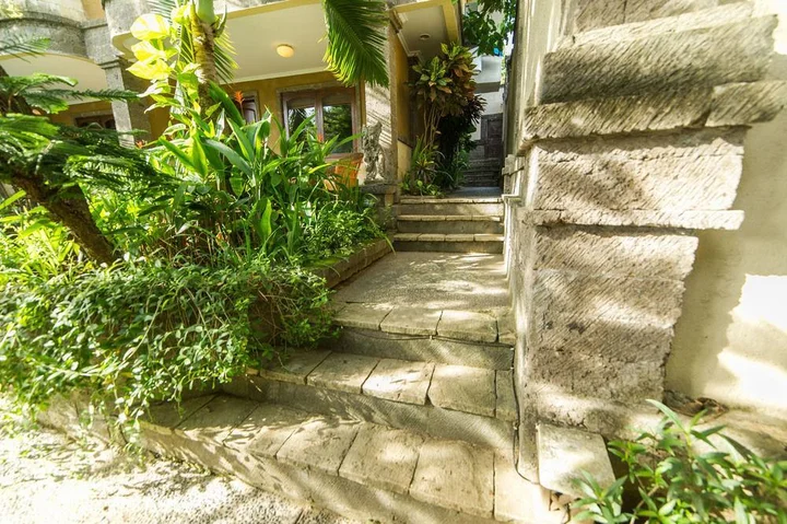 Беноа: Airy Nusa Dua 1 Kuta Selatan Bali