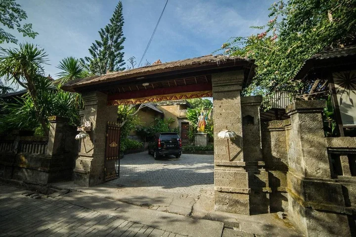 Беноа: Airy Nusa Dua 1 Kuta Selatan Bali