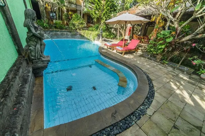 Беноа: Airy Nusa Dua 1 Kuta Selatan Bali