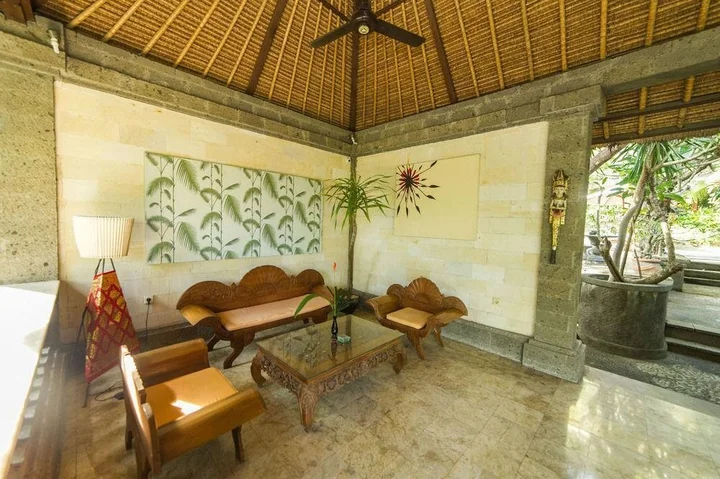 Беноа: Airy Nusa Dua 1 Kuta Selatan Bali