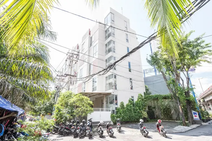 Сурабая: Airy Gubeng Pojok 3 Grand City Surabaya