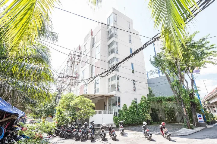 Сурабая: Airy Gubeng Pojok 3 Grand City Surabaya