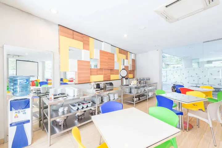 Сурабая: Airy Gubeng Pojok 3 Grand City Surabaya