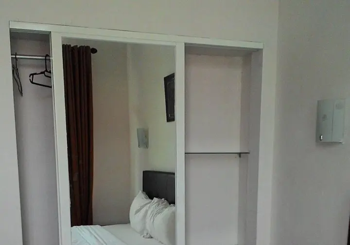 Маланг: Hasanah Guesthouse Sawojajar