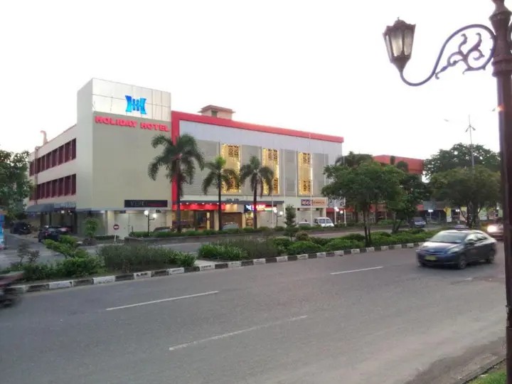 Батам: Holiday Hotel