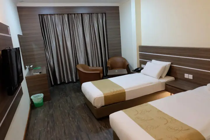 Батам: Holiday Hotel