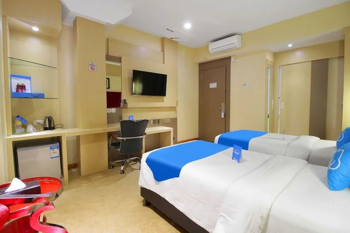 Батам: Airy Penuin Center Batam