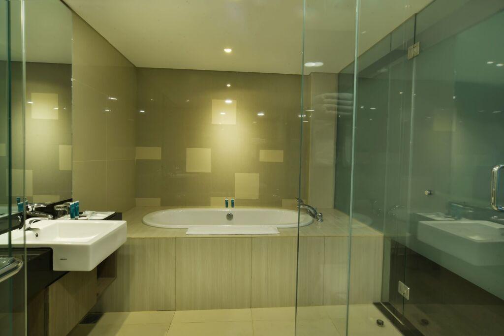 Палембанг: The 1O1 Palembang Rajawali