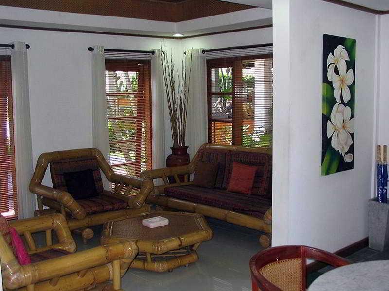 Кута: Adika Sari Bungalows