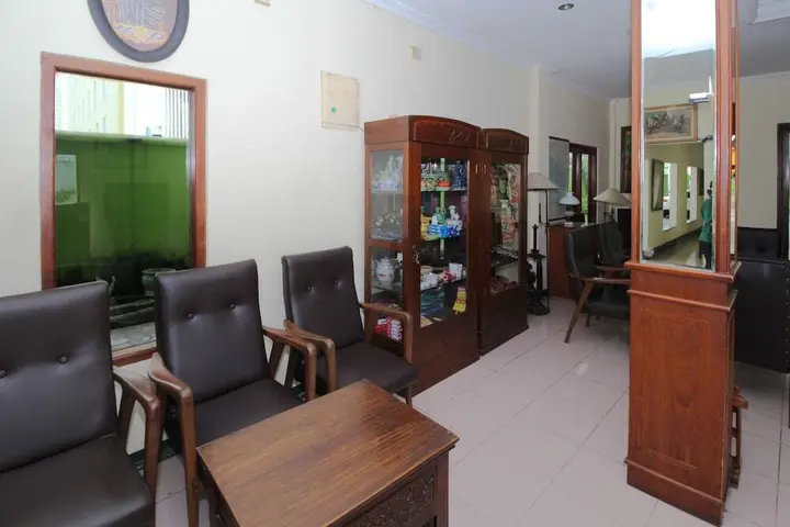 Депок: Airy Eco Bandara Adisutjipto Kenanga 3A Yogyakarta