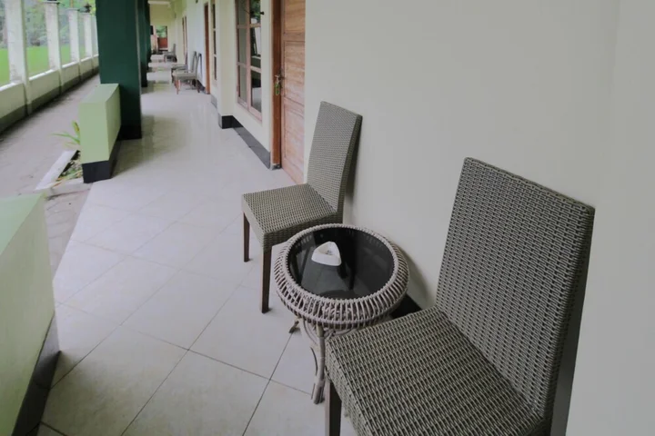 Депок: Airy Eco Bandara Adisutjipto Kenanga 3A Yogyakarta