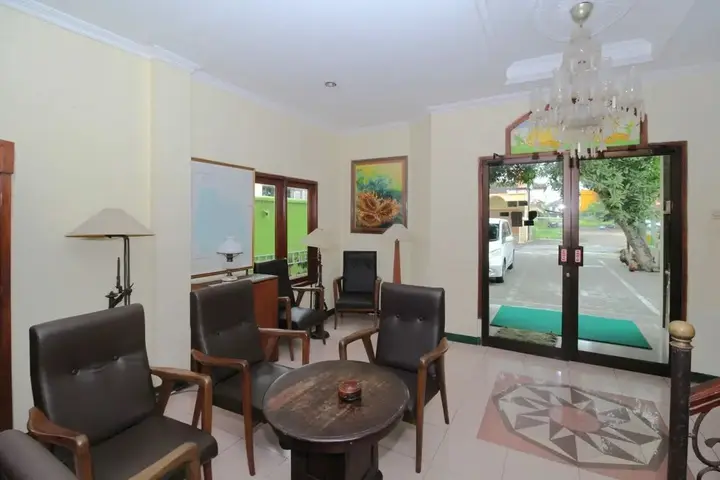 Депок: Airy Eco Bandara Adisutjipto Kenanga 3A Yogyakarta