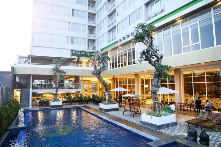 Семаранг: Gets Premiere Semarang