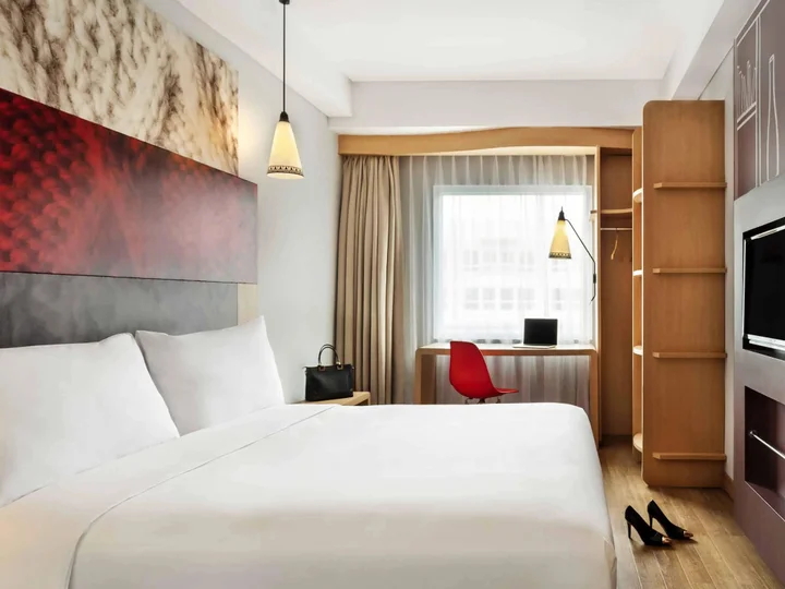 Джокьякарта: ibis Yogyakarta Adi Sucipto