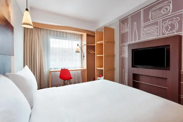 Джокьякарта: ibis Yogyakarta Adi Sucipto