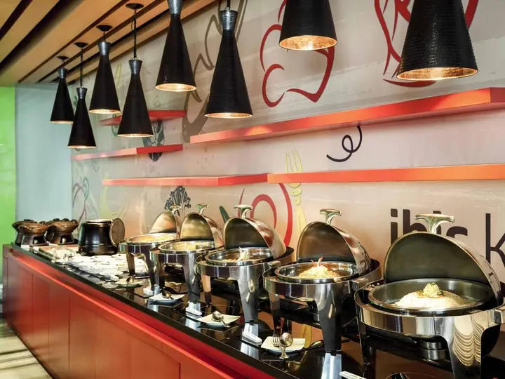 Джокьякарта: ibis Yogyakarta Adi Sucipto