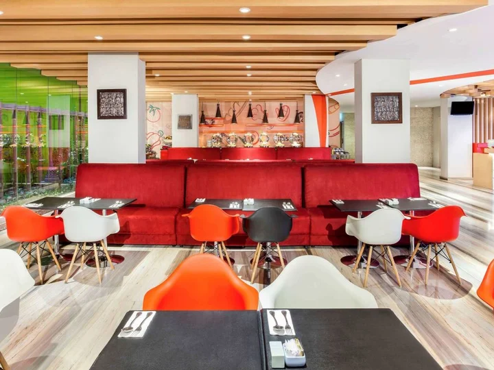 Джокьякарта: ibis Yogyakarta Adi Sucipto